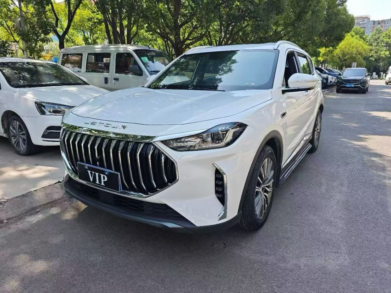 Jetour X70 PLUS 2023 car image 