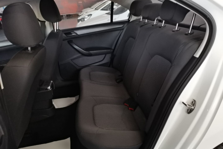Volkswagen Santana 2018 #17 Volkswagen Santana 2018 car image #17