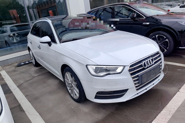 Audi A3 2017 car image #4