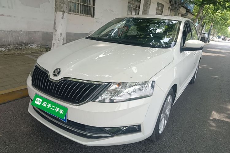Skoda Rapid 2019 #2 Skoda Rapid 2019 image de voiture #2