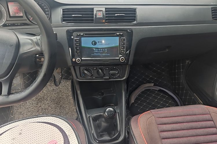 Volkswagen Santana 2017 #13 Volkswagen Santana 2017 car image #13