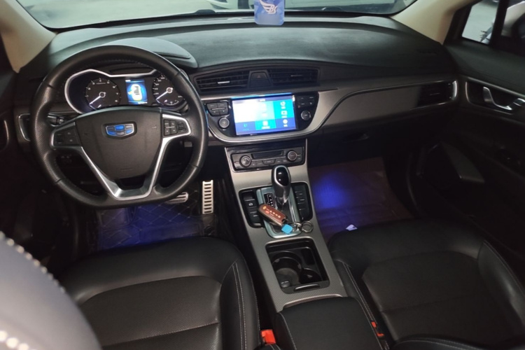 GEELY Emgrand GS 2017 car image #11