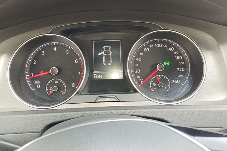 Volkswagen Golf 2016 car image #12