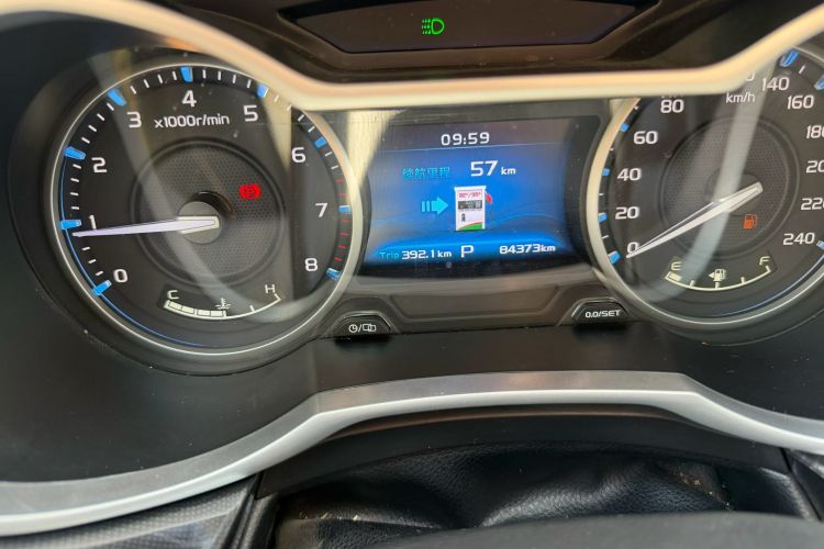 GEELY Emgrand 2017 #12 GEELY Emgrand 2017 car image #12