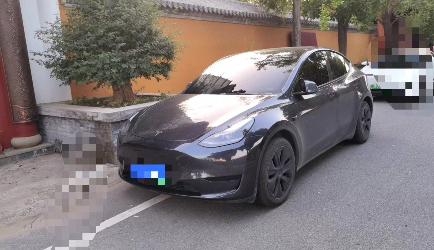 Tesla Model Y 2024 Tesla Model Y 2024 car image