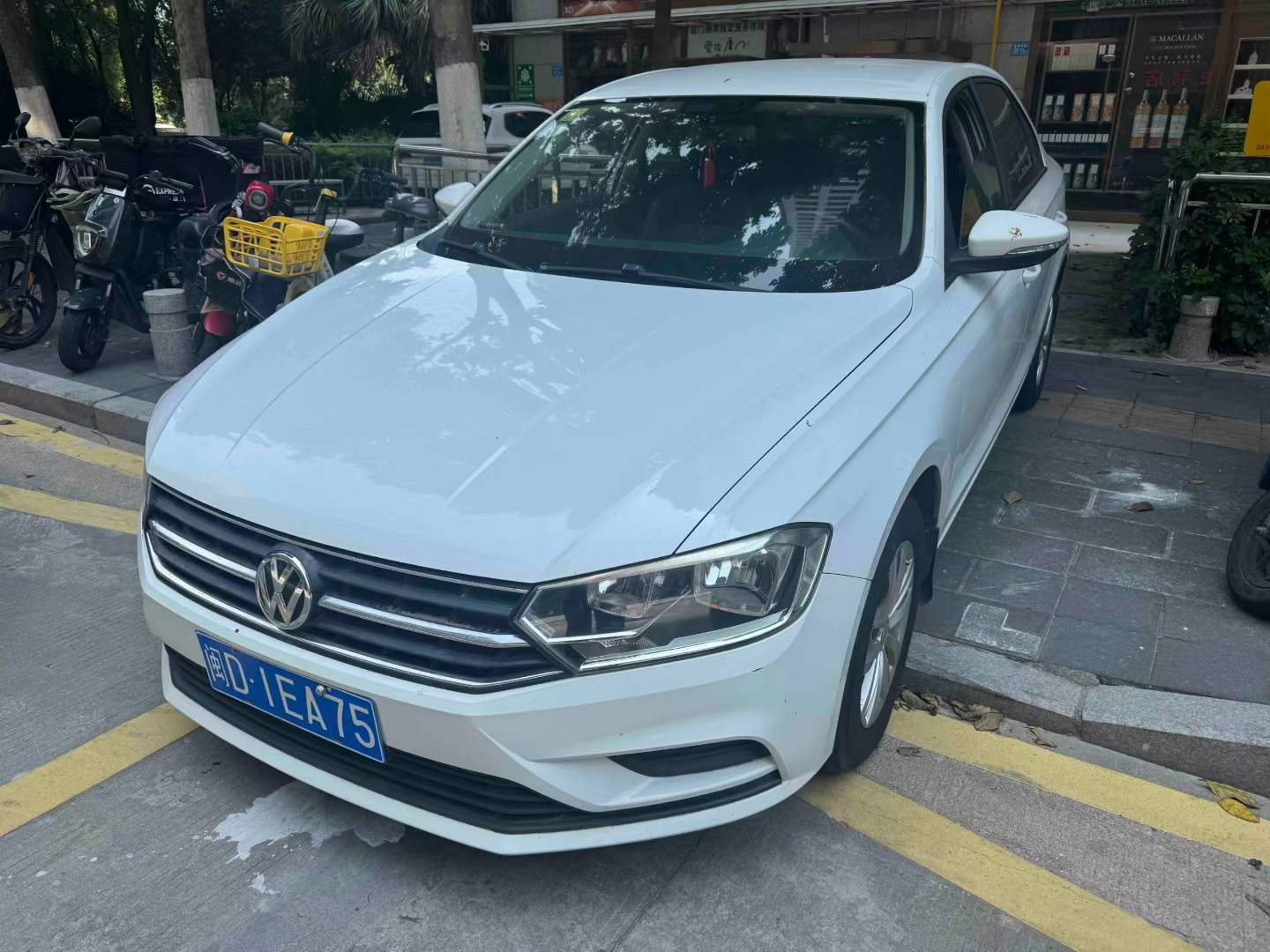 Volkswagen Bora 2016 Volkswagen Bora 2016 car image