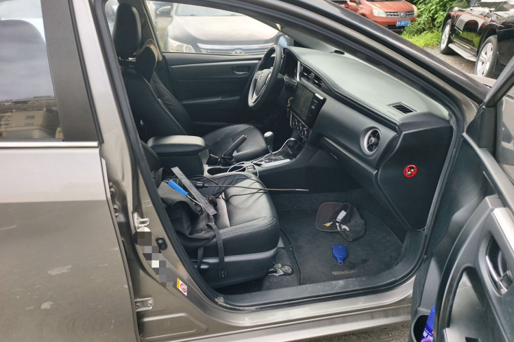 Toyota Corolla 2018 car image #21