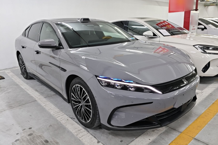 BYD Han 2025 car image #4