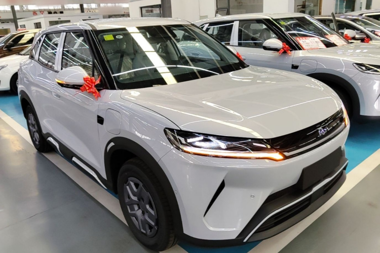 BYD YuanUP 2026 #4 BYD YuanUP 2026 car image #4