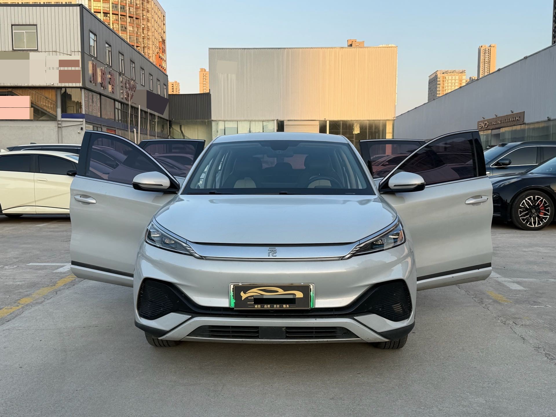 BYD Yuan Plus 2023 صورة سيارة #12