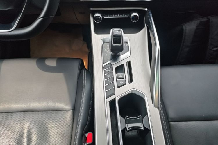 GEELY Coolray 2019 car image #14