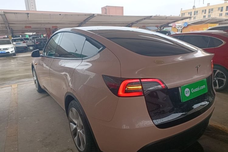 Tesla Model Y 2023 #7 Tesla Model Y 2023 immagine di auto #7