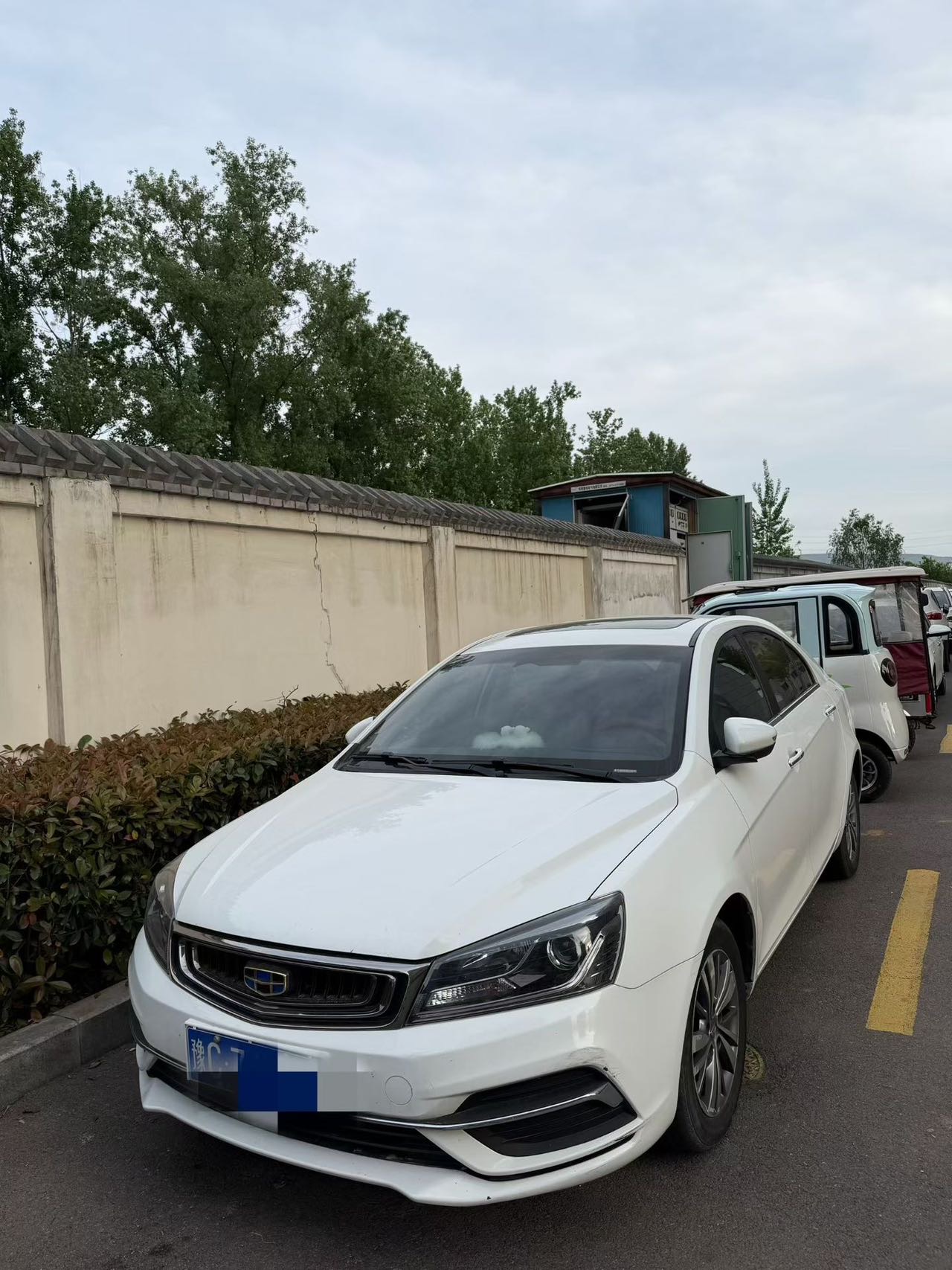 GEELY Emgrand 2018 car image 