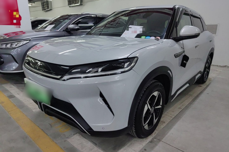 BYD YuanUP 2024 #2 BYD YuanUP 2024 car image #2