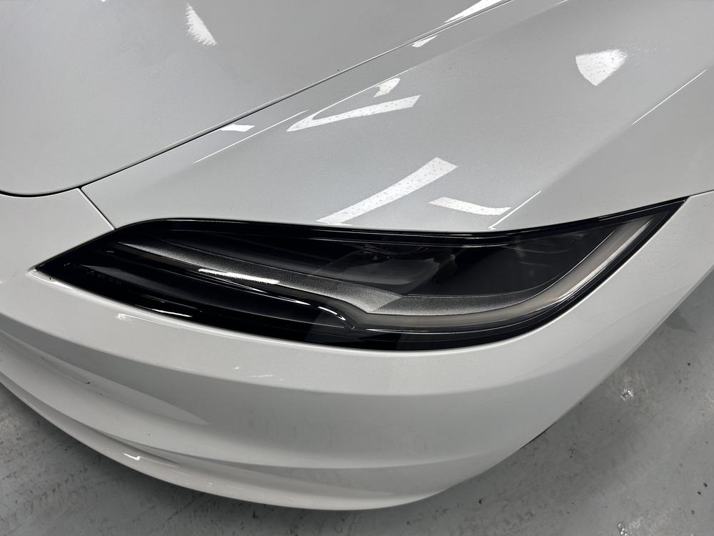 Tesla Model 3 2025 car image #12