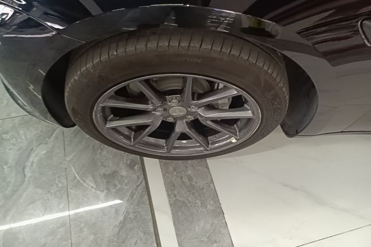 Tesla Model 3 2022 صورة سيارة #9