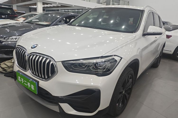 BMW X1 2021 #2 BMW X1 2021 car image #2