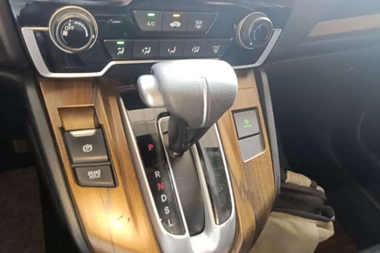 Honda CR-V 2019 car image #18