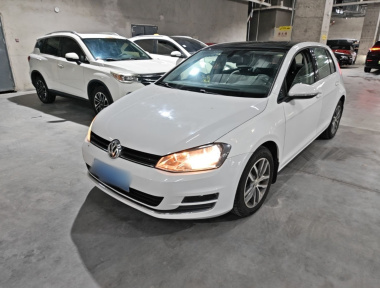 Volkswagen Golf 2016 Volkswagen Golf 2016 car image