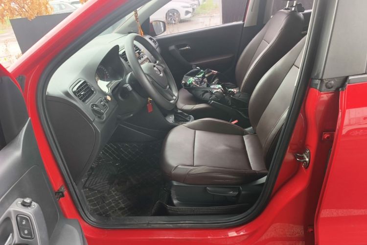 Volkswagen Polo 2019 #17 Volkswagen Polo 2019 car image #17