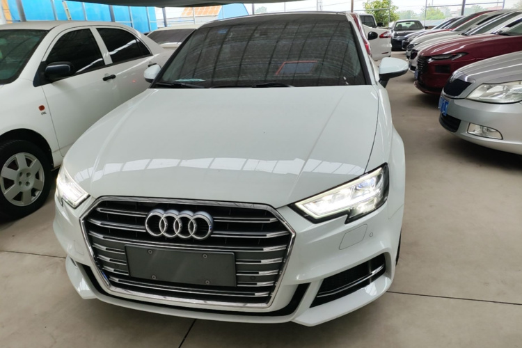 Audi A3 2020 immagine di auto #3