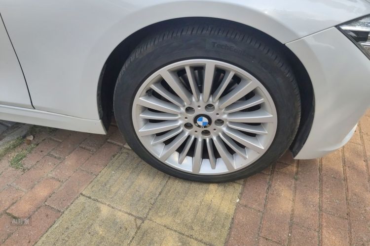 BMW 3 Series 2018 #9 BMW 3 Series 2018 car image #9