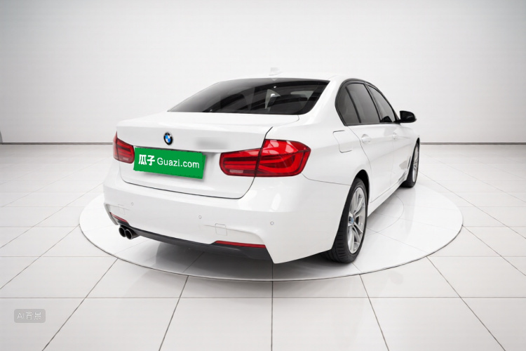 BMW 3 Series 2019 car image #7
