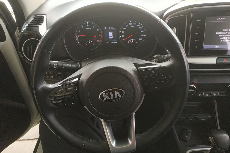 起亚 奕跑 2018 汽车图片 #11