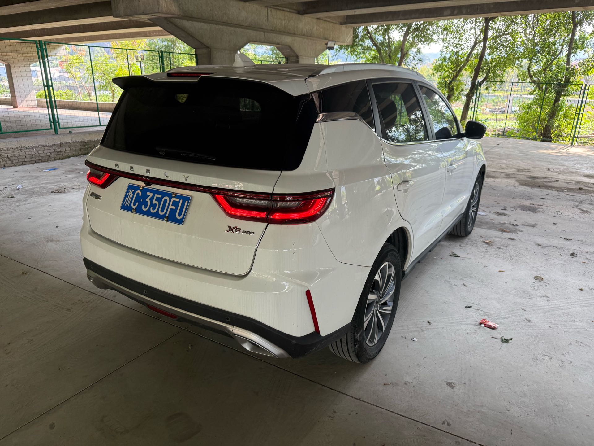 GEELY Vision X6 2021 immagine di auto #9