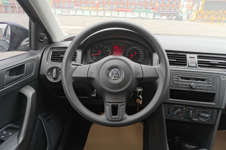 Volkswagen Santana 2016 #11 Volkswagen Santana 2016 car image #11