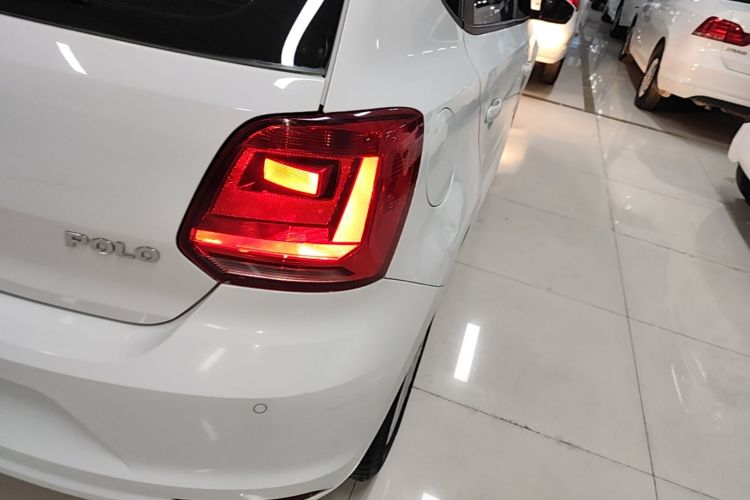 Volkswagen Polo 2016 #8 Volkswagen Polo 2016 car image #8