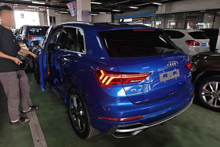Audi Q3 2020 #7 Audi Q3 2020 car image #7