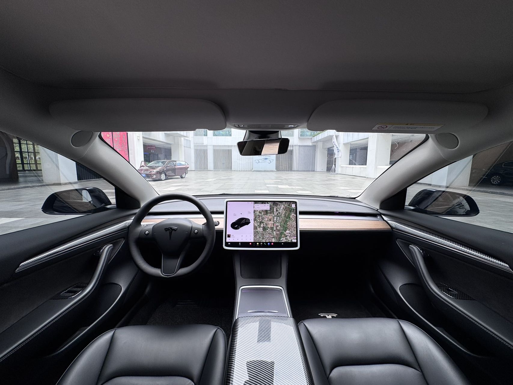 Tesla Model 3 2021 car image #5