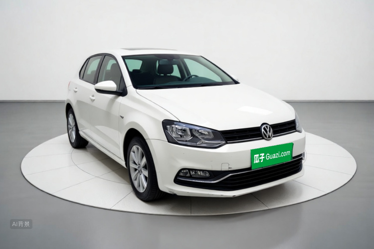 Volkswagen Polo 2015 car image #4