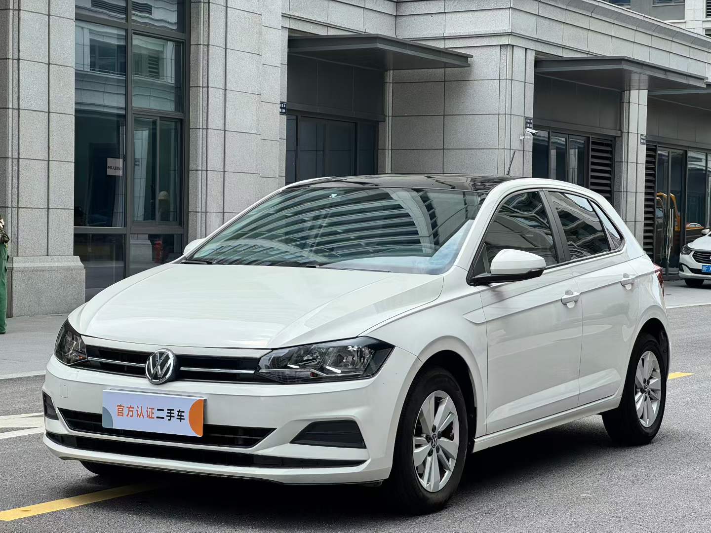 Volkswagen Polo 2021 Volkswagen Polo 2021 car image