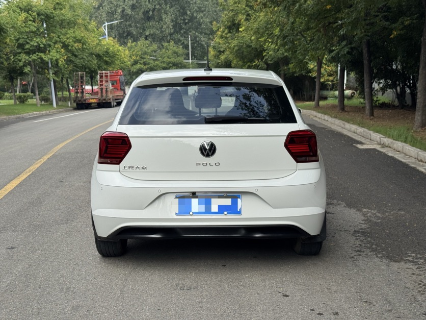 Volkswagen Polo 2021 car image #4