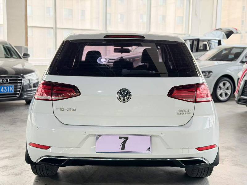 Volkswagen Golf 2018 #8 Volkswagen Golf 2018 صورة سيارة #8