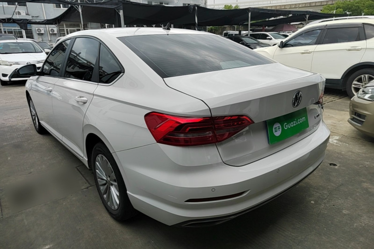 Volkswagen Lavida 2021 car image #5