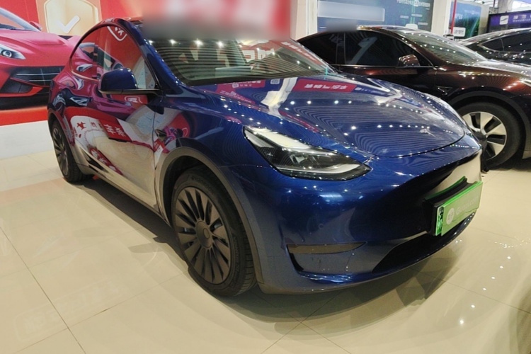 Tesla Model Y 2022 #6 Tesla Model Y 2022 car image #6