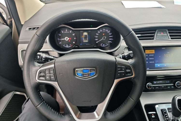 GEELY Emgrand GS 2017 car image #11
