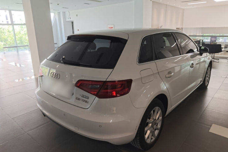 Audi A3 2016 immagine di auto #7