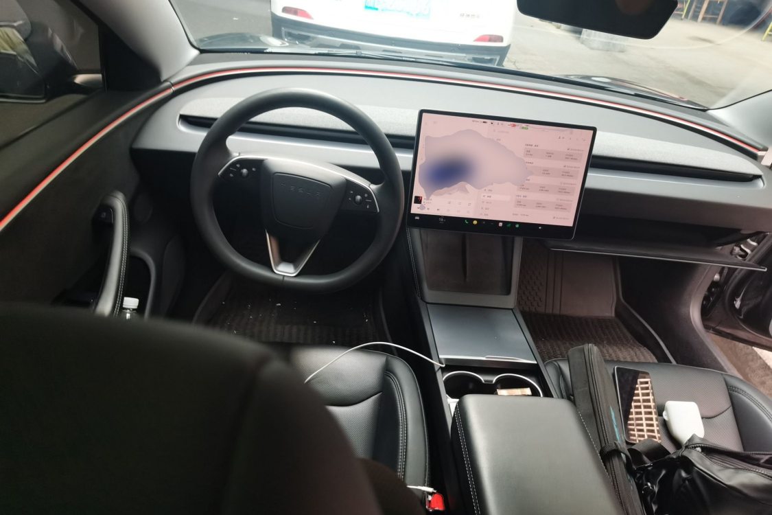 Tesla Model 3 2024 #23 Tesla Model 3 2024 car image #23