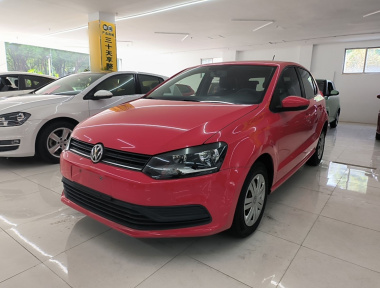 Volkswagen Polo 2018 immagine di auto 