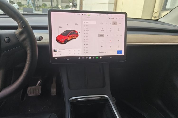 Tesla Model Y 2021 imagem de carro #13