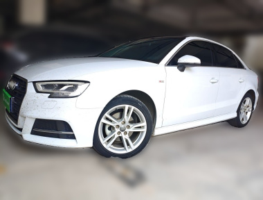 Audi A3 2019 car image 