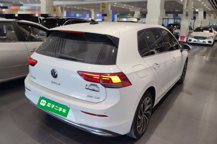 Volkswagen Golf 2021 imagen de coche #7