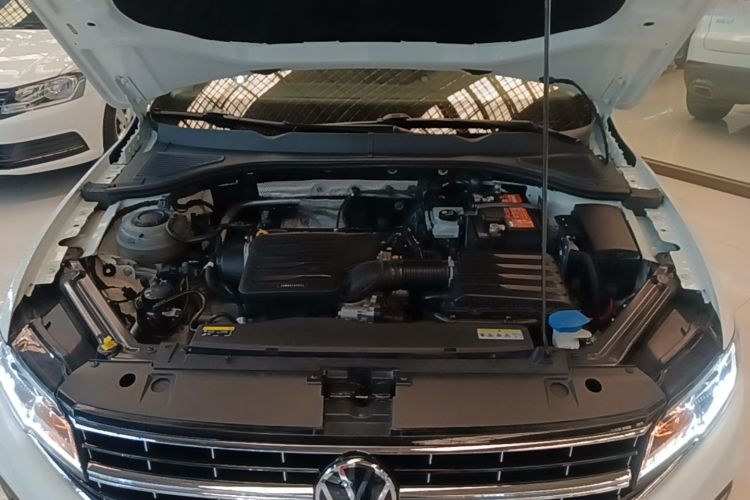 Volkswagen Bora 2022 صورة سيارة #20