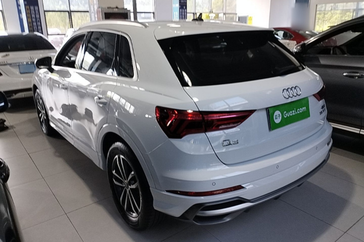 Audi Q3 2020 #5 Audi Q3 2020 car image #5