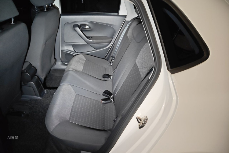 Volkswagen Polo 2015 #19 Volkswagen Polo 2015 car image #19