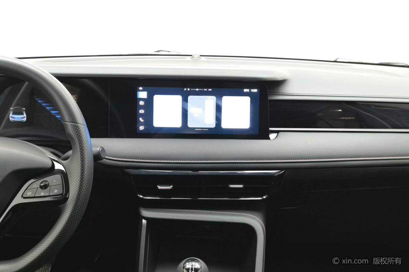 Roewe i5 2024 #13 Roewe i5 2024 صورة سيارة #13